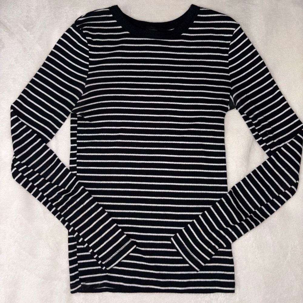 Wild Fable Black and White Striped Top